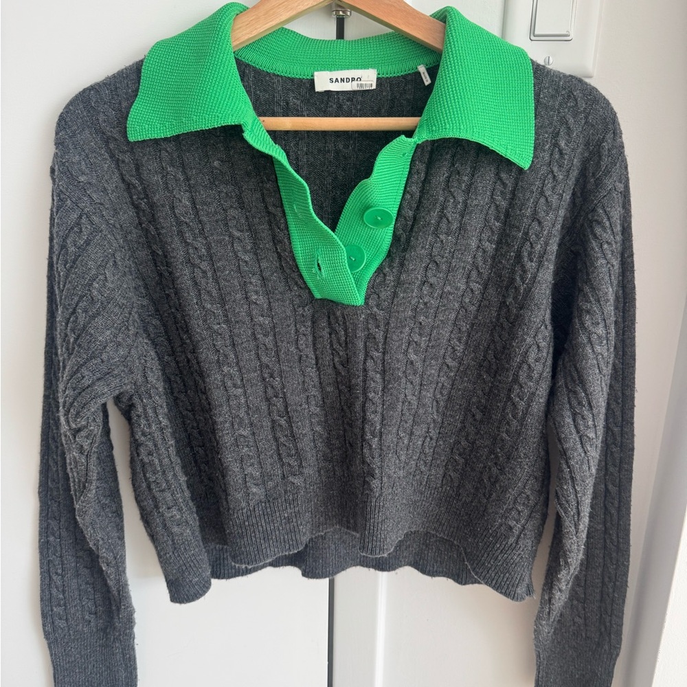 Sandro Gray Cable Knit Wool Sweater with Green Collar